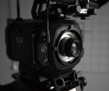 Leica M - URSA CINE LF